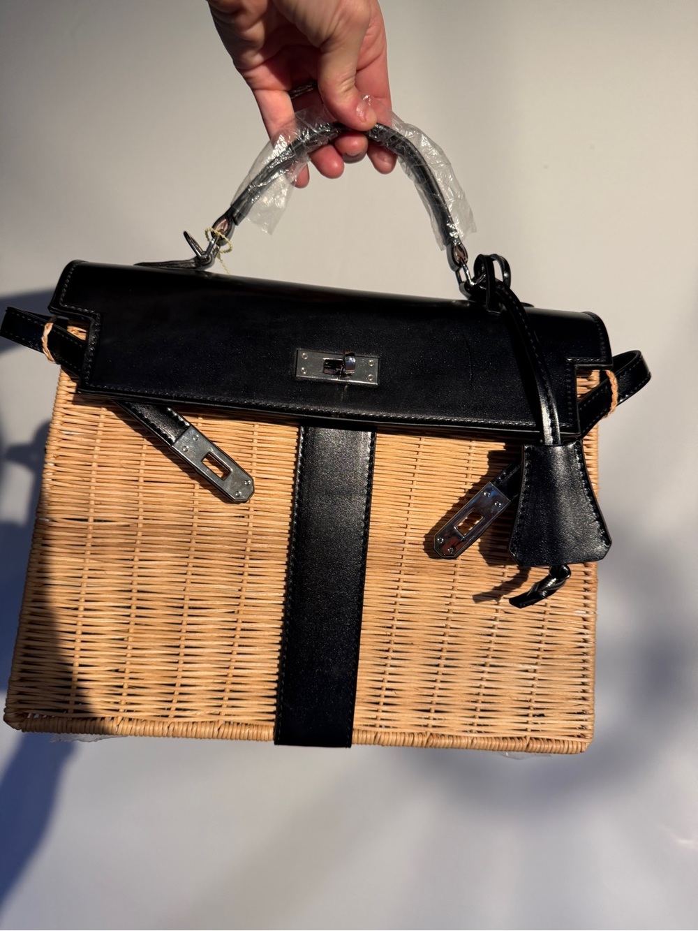 Black & Natural Wicker Top-Handle Women’s Bag